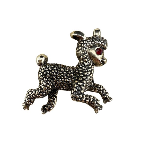 Vintage Textured Metal Lamb Brooch With Red Rhinestone Eye Antique-Style Pin - Picture 1 of 5